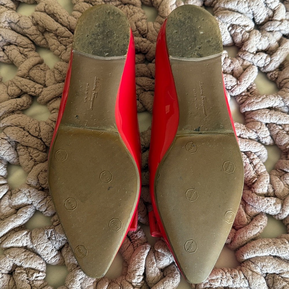 Salvatore Ferragamo Red Patent Leather flats - Picture 8 of 12